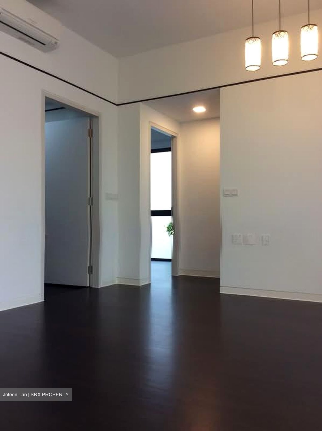 Village @ Pasir Panjang (D5), Condominium #596834071